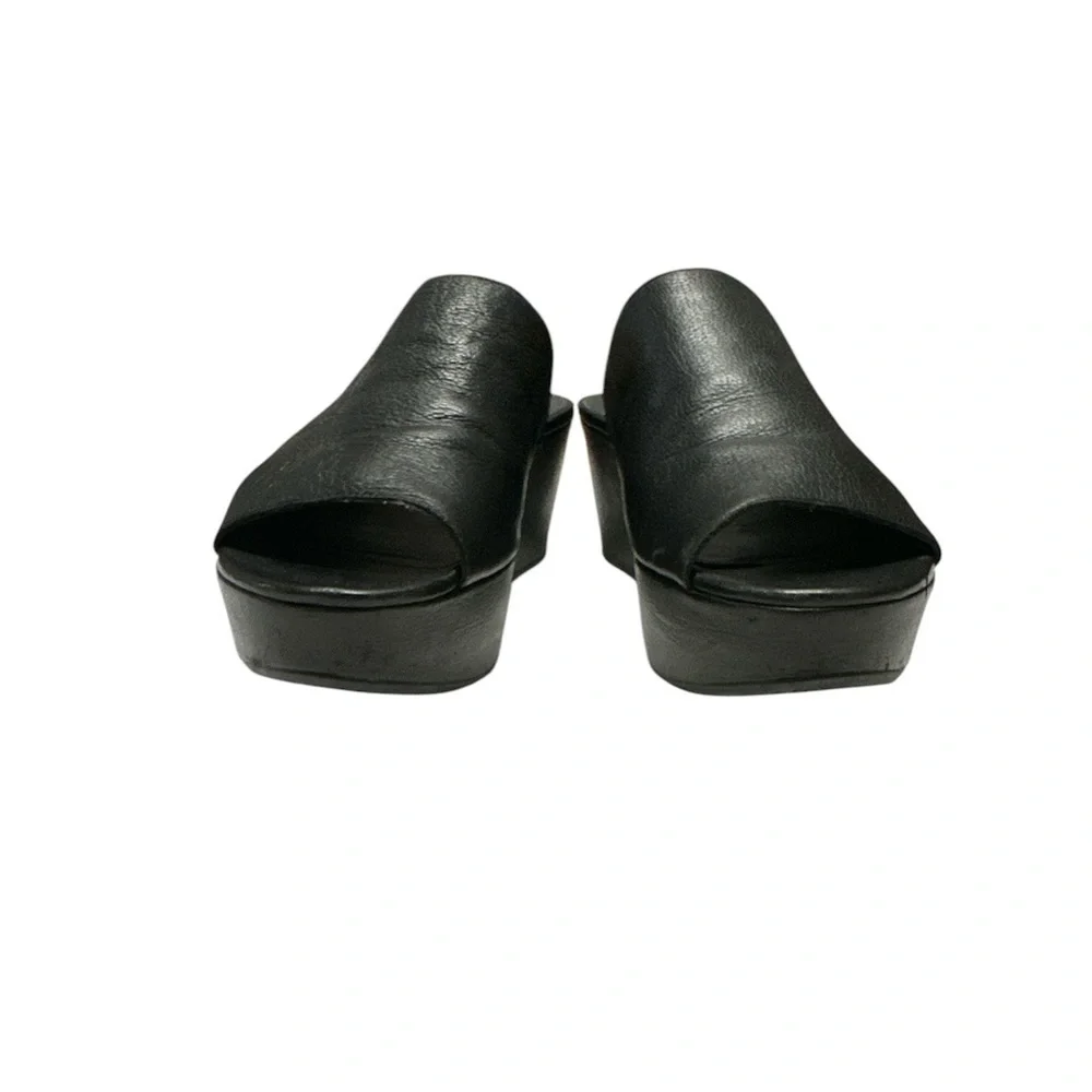 Stuart Weitzman Muletrain Wedge Sandals Leather Platform Wide Strap Black Sz 6M